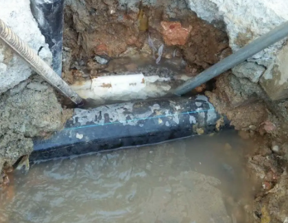 舞钢测漏水之水管漏水